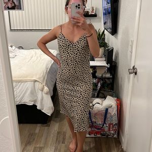 Cheetah mid dress